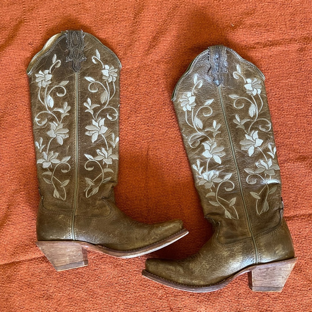 Twisted X Brown Floral Heeled Boots